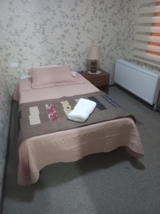 Hostal Don Pedro Puerto Natales Ngoại thất bức ảnh