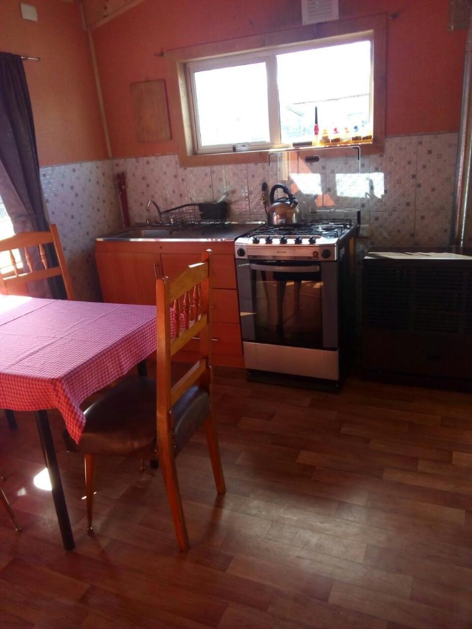 Hostal Don Pedro Puerto Natales Ngoại thất bức ảnh