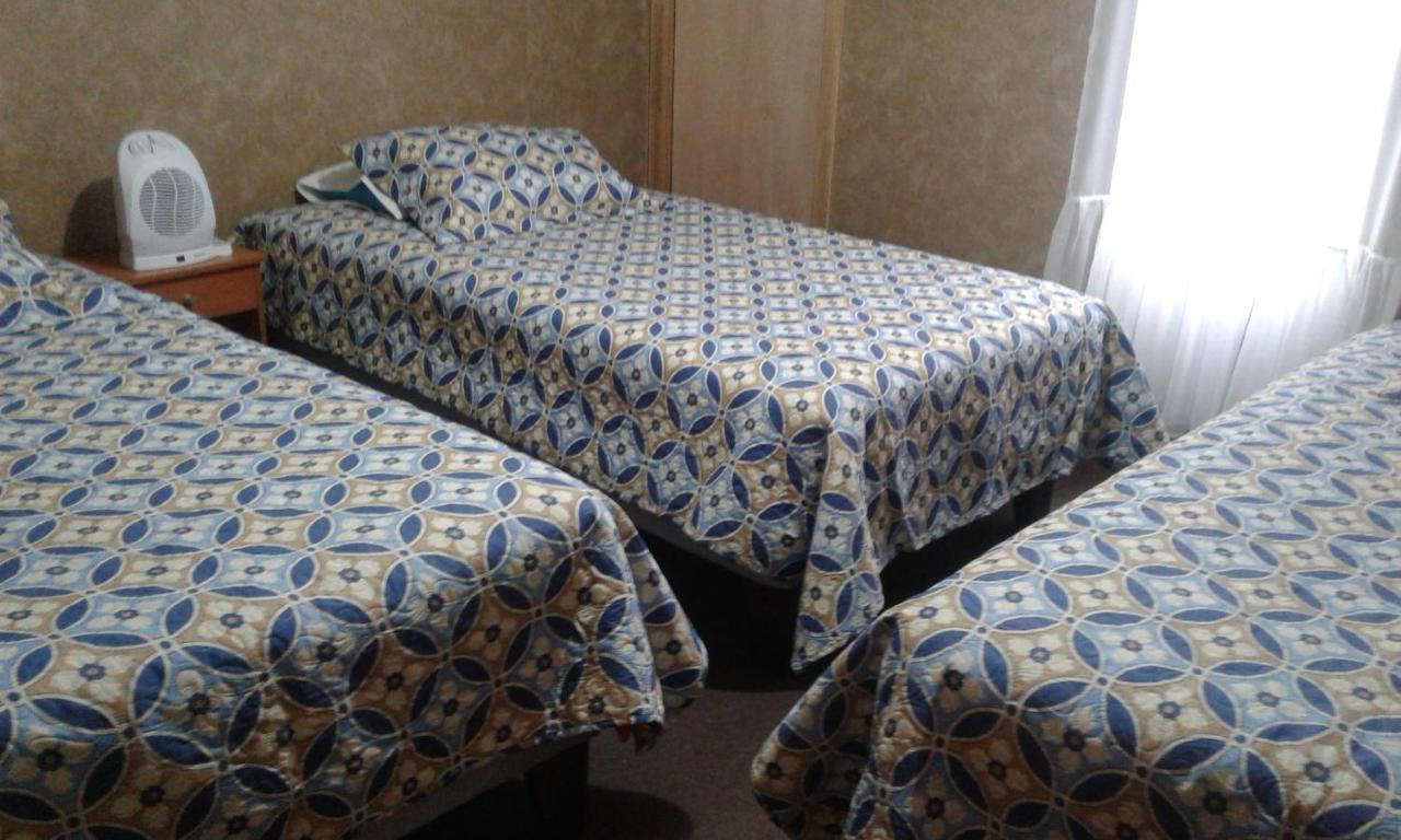 Hostal Don Pedro Puerto Natales Ngoại thất bức ảnh